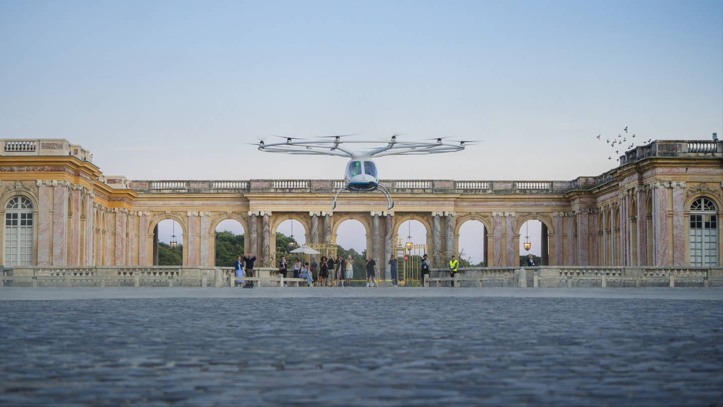 Volocopter VoloCity eVTOL air taxi Versailles